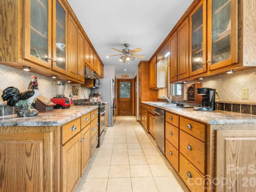 1316 Oak Canopy Road, Lincolnton, NC 28092.  MLS# CAR4415317, YatesRealty ID 44866. 