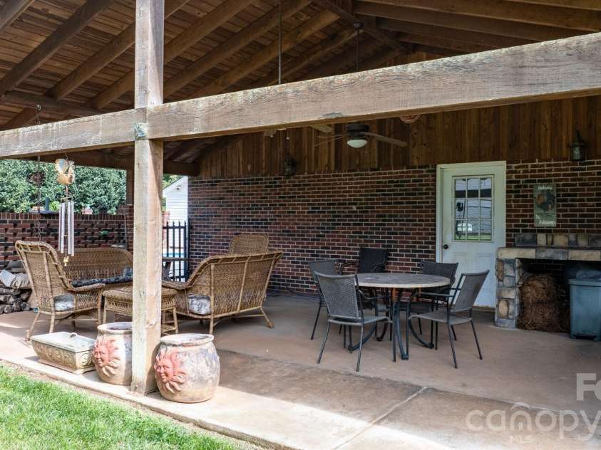 1316 Oak Canopy Road, Lincolnton, NC 28092.  MLS# CAR4415317, YatesRealty ID 44866. 