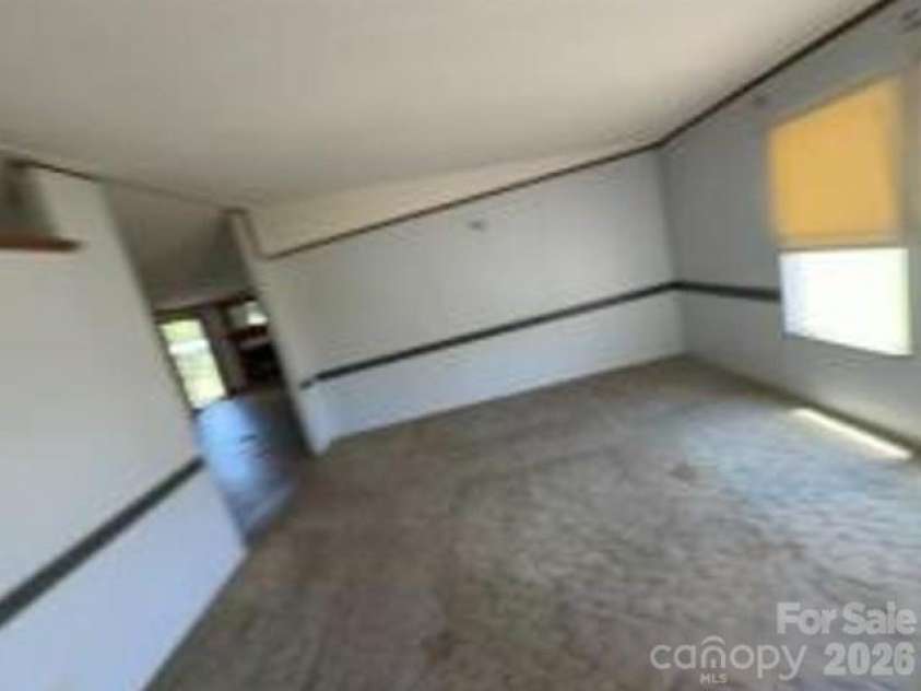 887 Stephens Road, Lumberton, NC 28358.  MLS# CAR4407123, YatesRealty ID 44869. 