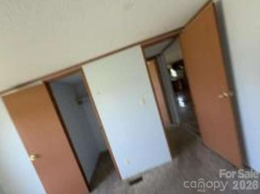 887 Stephens Road, Lumberton, NC 28358.  MLS# CAR4407123, YatesRealty ID 44869. 