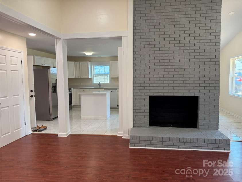 2611 Bobwhite Circle, Wingate, NC 28174.  MLS# CAR4299855, YatesRealty ID 4487. Fireplace