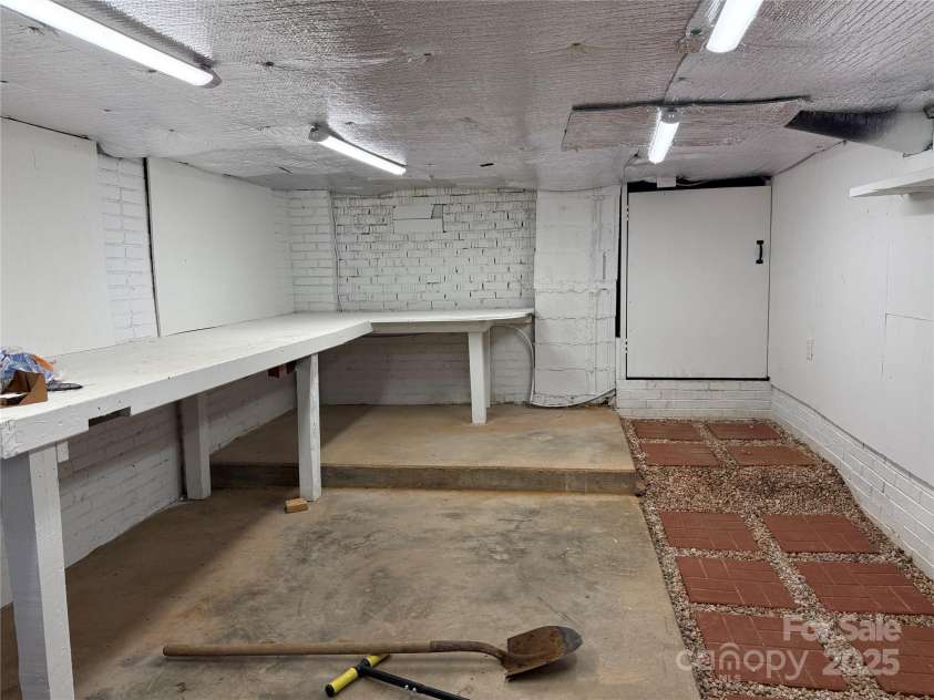 2611 Bobwhite Circle, Wingate, NC 28174.  MLS# CAR4299855, YatesRealty ID 4487. Workshop/Storage 