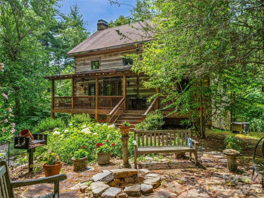 69 Dogwood Branch Road, Zirconia, NC 28790.  MLS# CAR4411949, YatesRealty ID 44873. 