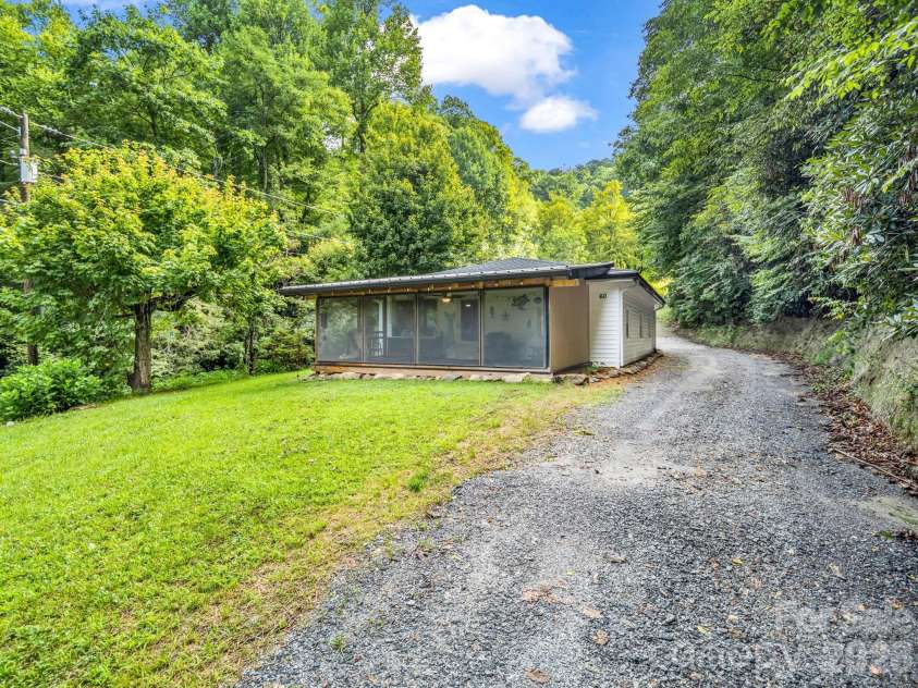 60 Owenby Cove Road, Fairview, NC 28730.  MLS# CAR4408666, YatesRealty ID 44874. 