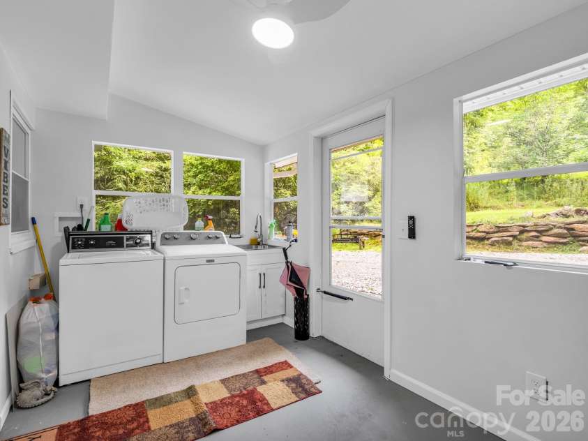 60 Owenby Cove Road, Fairview, NC 28730.  MLS# CAR4408666, YatesRealty ID 44874. 