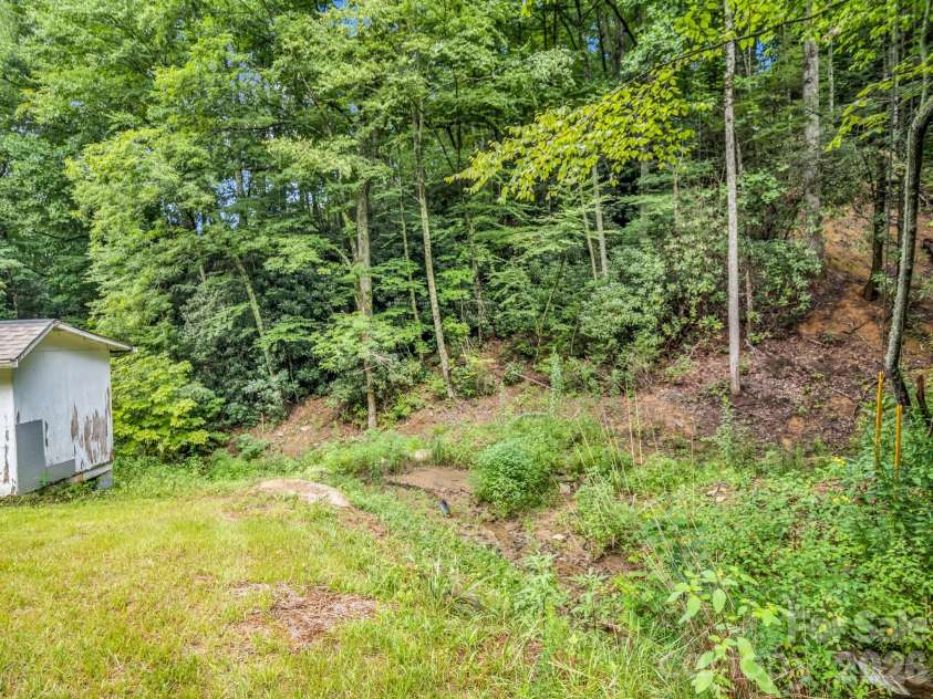 60 Owenby Cove Road, Fairview, NC 28730.  MLS# CAR4408666, YatesRealty ID 44874. 