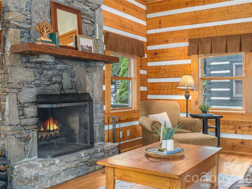 93 Rachels Circle, Maggie Valley, NC 28751.  MLS# CAR4408080, YatesRealty ID 44878. 