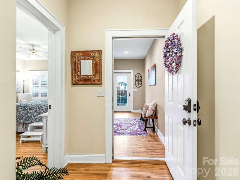 2688 Greenville Highway, Flat Rock, NC 28731.  MLS# CAR4354326, YatesRealty ID 4488. 