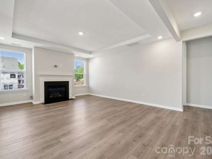 17017 Walker Wylie Drive, Charlotte, NC 28278.  MLS# CAR4415362, YatesRealty ID 44883. Representative Photo
