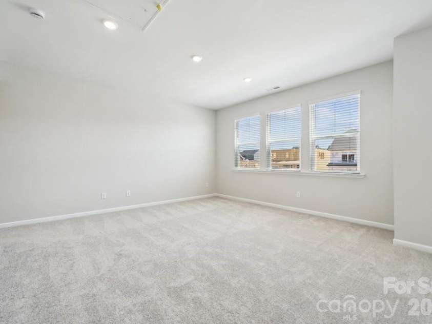 17017 Walker Wylie Drive, Charlotte, NC 28278.  MLS# CAR4415362, YatesRealty ID 44883. Representative Photo