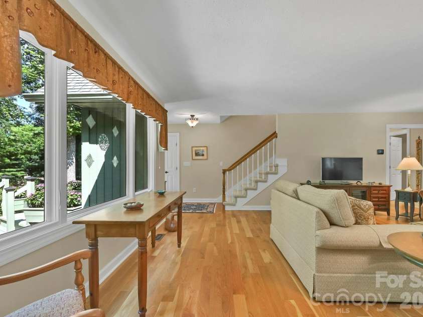 3 Rodney Court, Flat Rock, NC 28731.  MLS# CAR4415085, YatesRealty ID 44885. 
