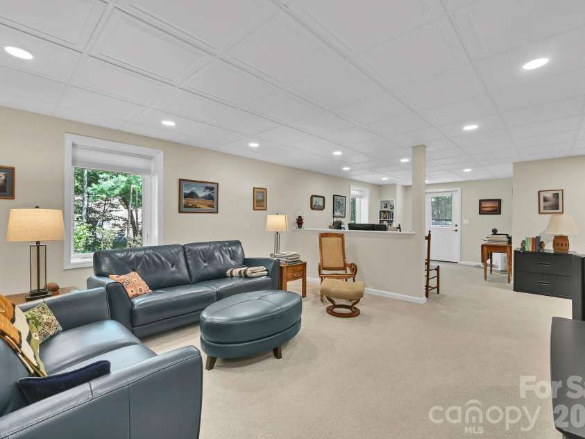 3 Rodney Court, Flat Rock, NC 28731.  MLS# CAR4415085, YatesRealty ID 44885. 