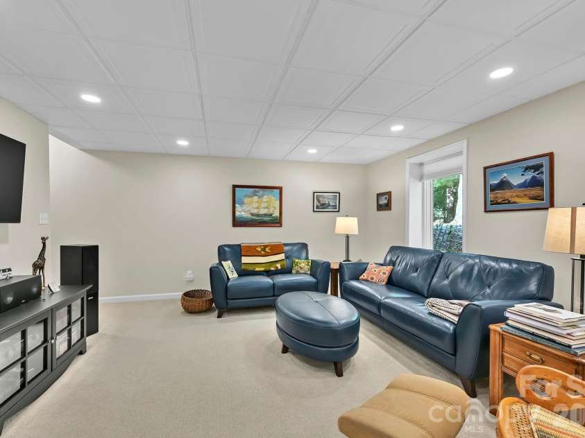 3 Rodney Court, Flat Rock, NC 28731.  MLS# CAR4415085, YatesRealty ID 44885. 