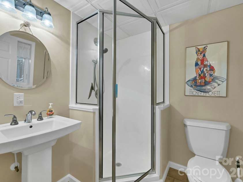 3 Rodney Court, Flat Rock, NC 28731.  MLS# CAR4415085, YatesRealty ID 44885. 