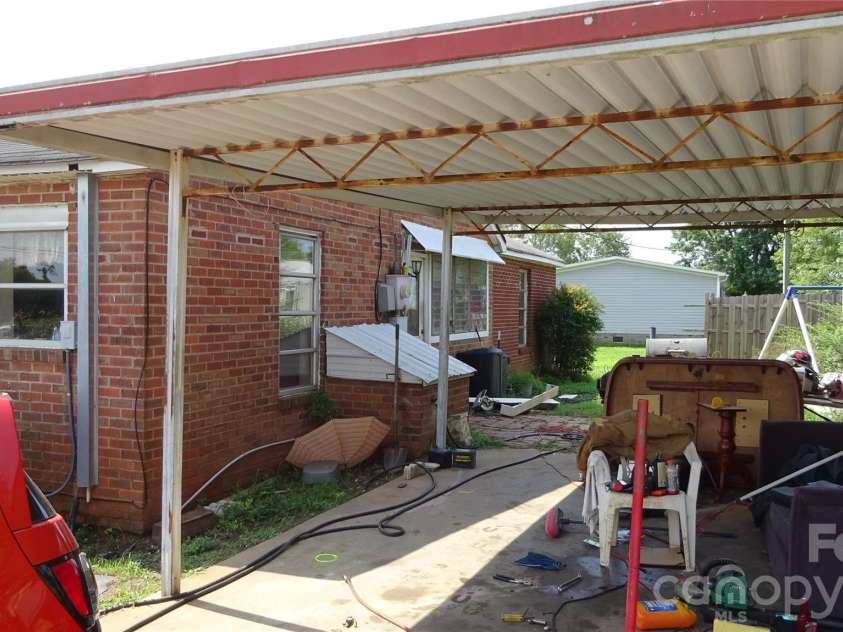 3511 Fallston Road, Shelby, NC 28150.  MLS# CAR4415189, YatesRealty ID 44886. 