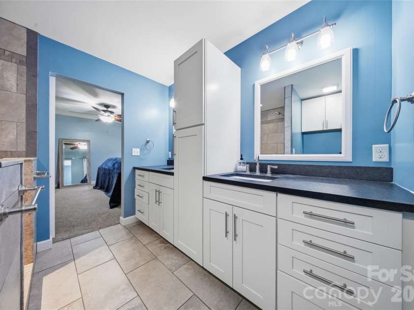 1555 Riverview Road, Lincolnton, NC 28092.  MLS# CAR4392993, YatesRealty ID 44887. 