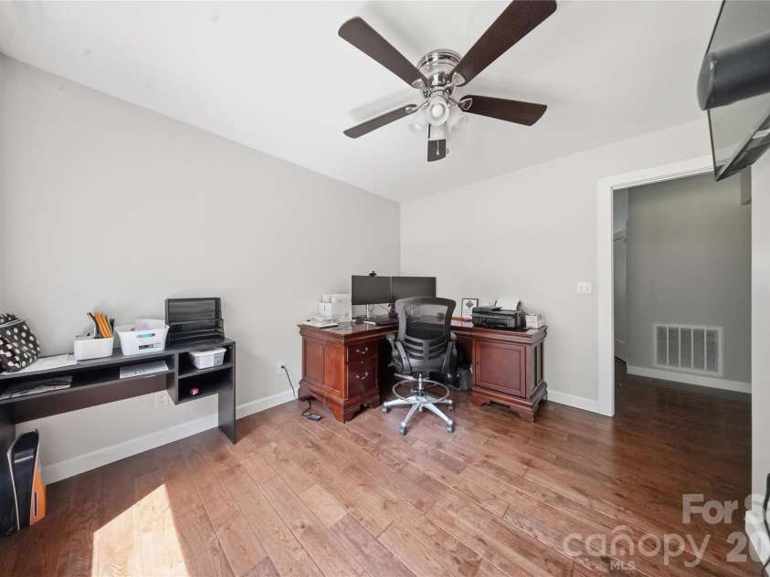 1555 Riverview Road, Lincolnton, NC 28092.  MLS# CAR4392993, YatesRealty ID 44887. 