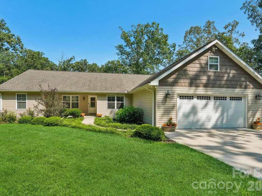 1555 Riverview Road, Lincolnton, NC 28092.  MLS# CAR4392993, YatesRealty ID 44887. 