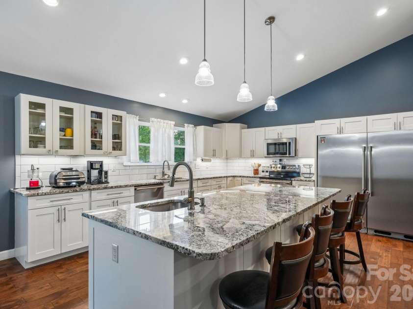 1555 Riverview Road, Lincolnton, NC 28092.  MLS# CAR4392993, YatesRealty ID 44887. 