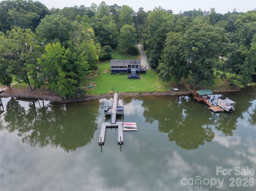 4009 Cindy Lane, Denver, NC 28037.  MLS# CAR4415192, YatesRealty ID 44897. 