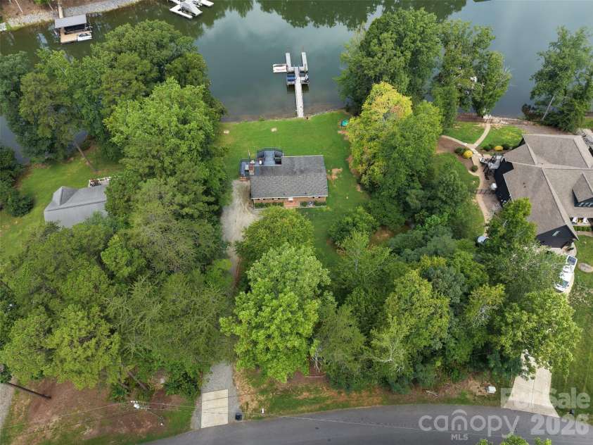 4009 Cindy Lane, Denver, NC 28037.  MLS# CAR4415192, YatesRealty ID 44897. 