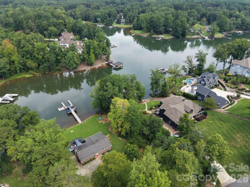 4009 Cindy Lane, Denver, NC 28037.  MLS# CAR4415192, YatesRealty ID 44897. 