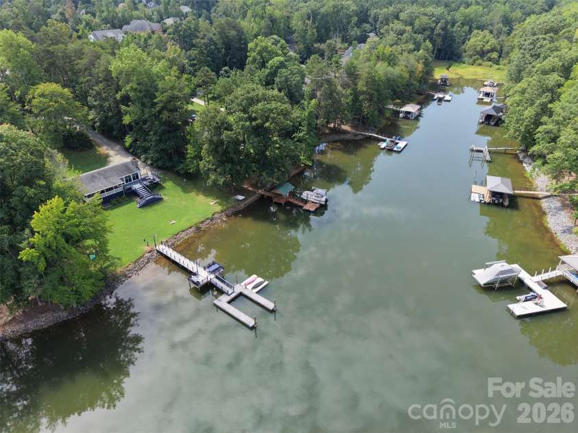 4009 Cindy Lane, Denver, NC 28037.  MLS# CAR4415192, YatesRealty ID 44897. 