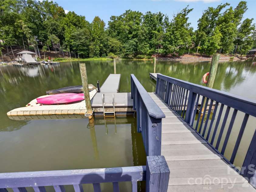 4009 Cindy Lane, Denver, NC 28037.  MLS# CAR4415192, YatesRealty ID 44897. 