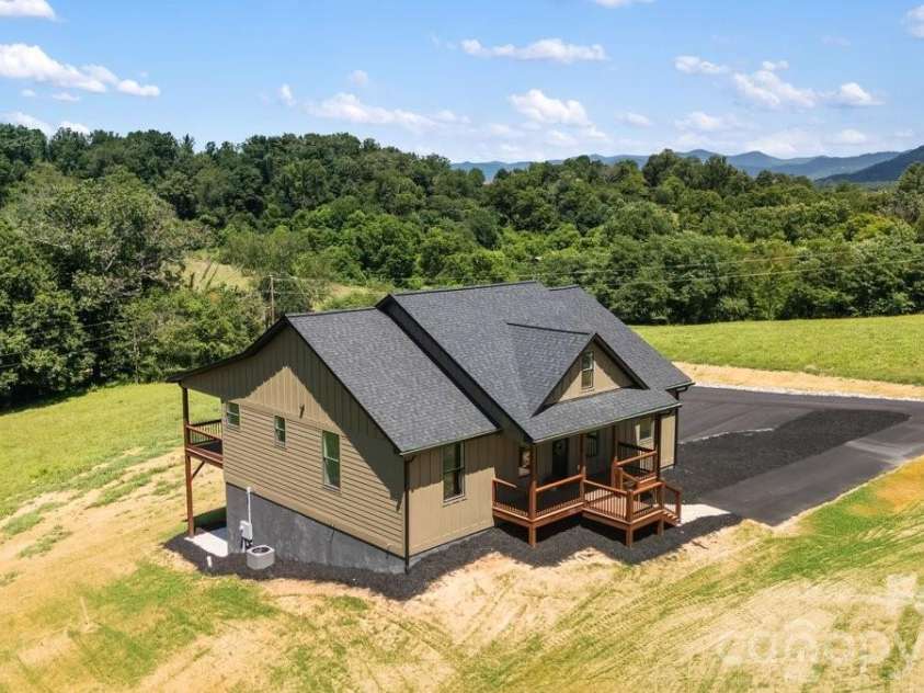 30 Johnny Roberts Road, Alexander, NC 28701.  MLS# CAR4405551, YatesRealty ID 44899. 