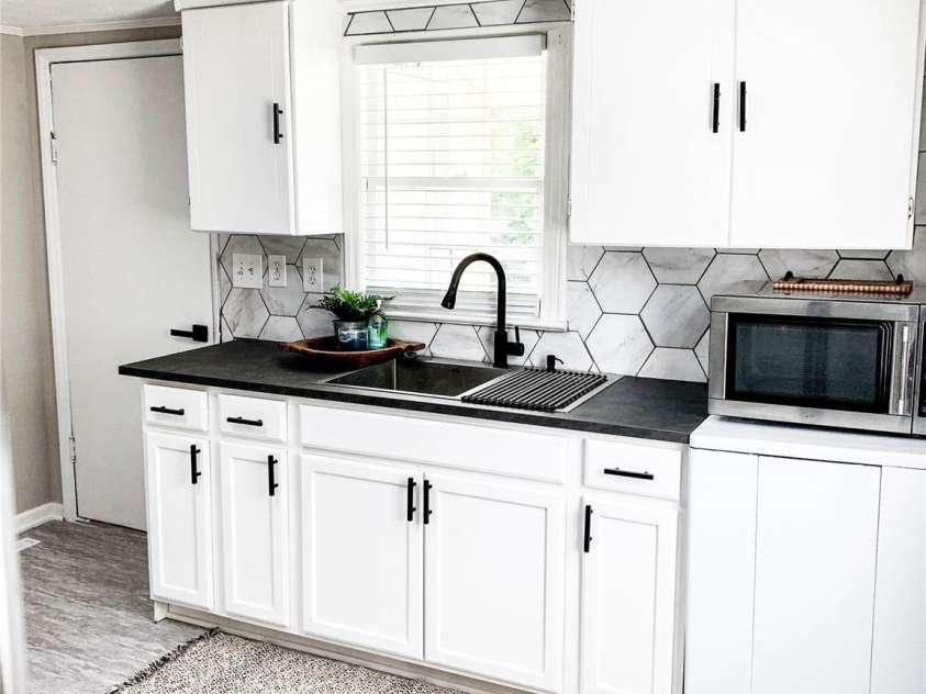 189 Broadway Street, Rockingham, NC 28379.  MLS# CAR4132952, YatesRealty ID 449. 