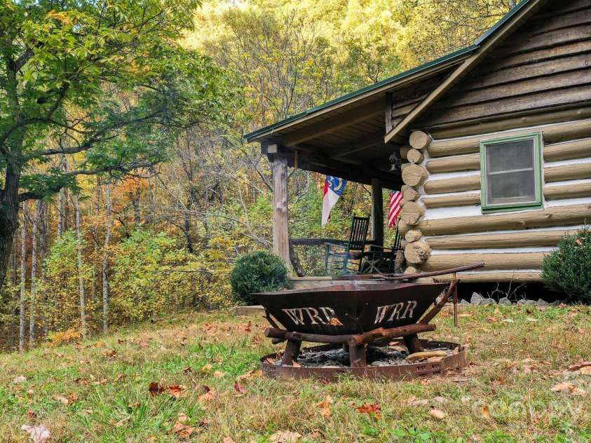 4189 Bristol Place, Collettsville, NC 28611.  MLS# CAR4320331, YatesRealty ID 449. 