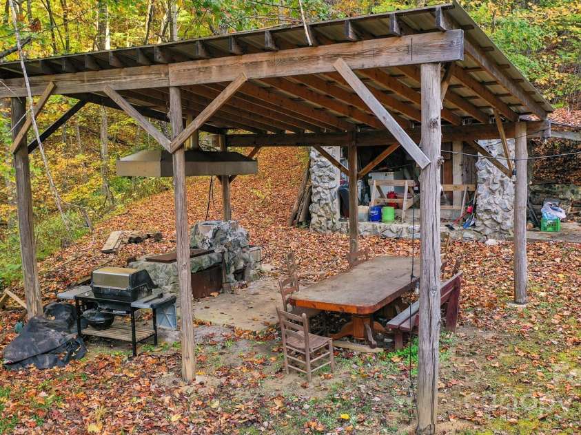 4189 Bristol Place, Collettsville, NC 28611.  MLS# CAR4320331, YatesRealty ID 449. 