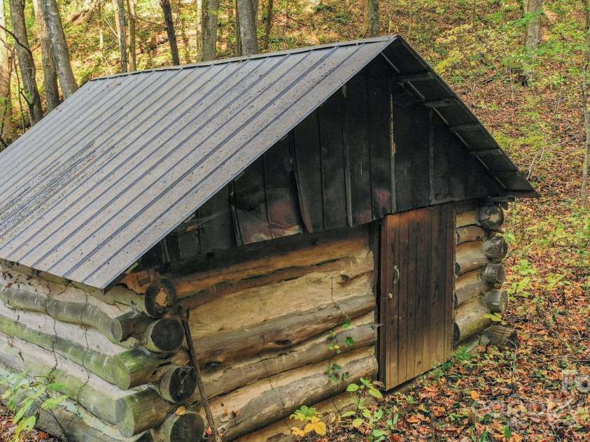 4189 Bristol Place, Collettsville, NC 28611.  MLS# CAR4320331, YatesRealty ID 449. 