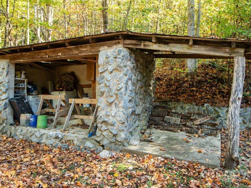 4189 Bristol Place, Collettsville, NC 28611.  MLS# CAR4320331, YatesRealty ID 449. 