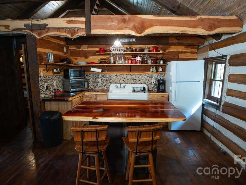 4189 Bristol Place, Collettsville, NC 28611.  MLS# CAR4320331, YatesRealty ID 449. 