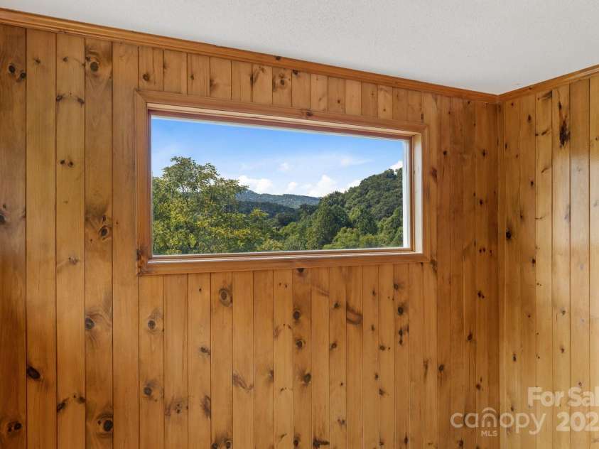 505 Old Home Place Drive, Marshall, NC 28753.  MLS# CAR4207123, YatesRealty ID 449. 