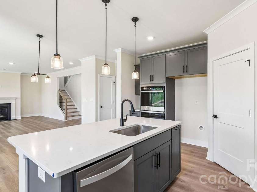 4273 Round Table Drive, Gastonia, NC 28056.  MLS# CAR4346854, YatesRealty ID 4490. 