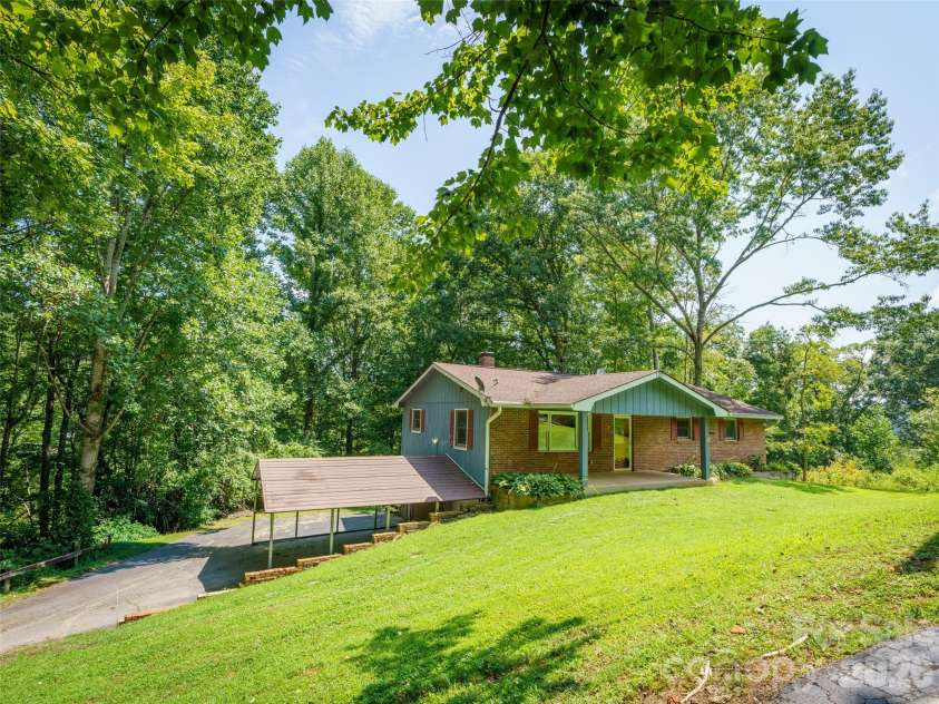 122 McCall Road, Pisgah Forest, NC 28768.  MLS# CAR4414055, YatesRealty ID 44900. 