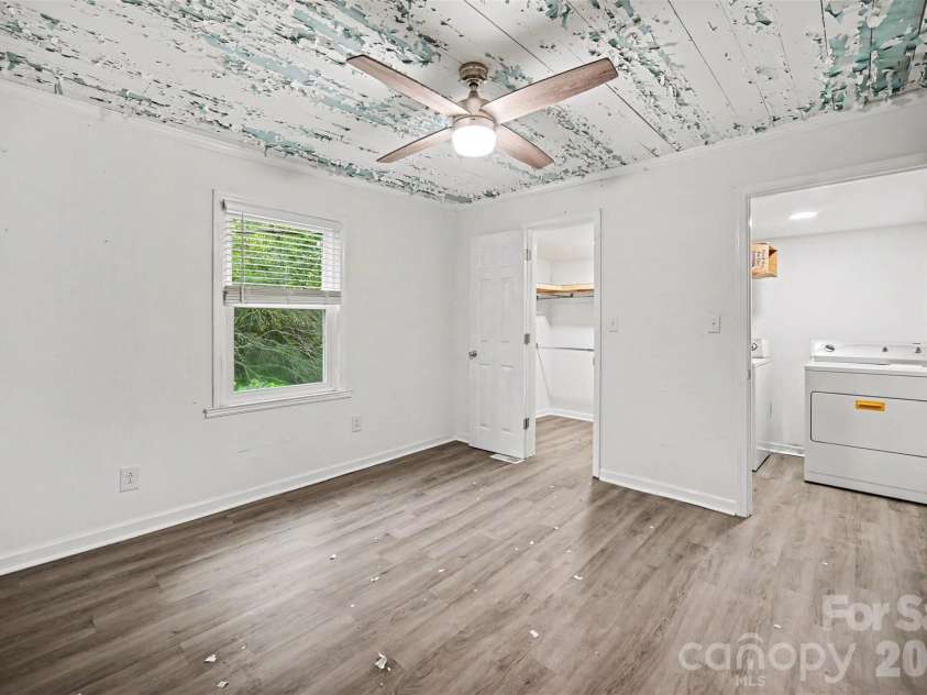 3069 Chinook Trail, Lincolnton, NC 28092.  MLS# CAR4415385, YatesRealty ID 44902. 
