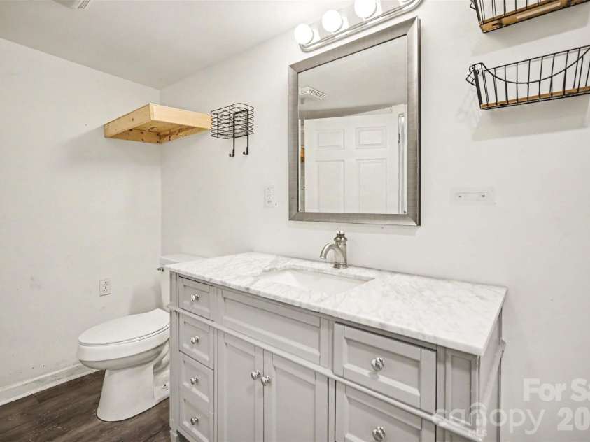 3069 Chinook Trail, Lincolnton, NC 28092.  MLS# CAR4415385, YatesRealty ID 44902. 
