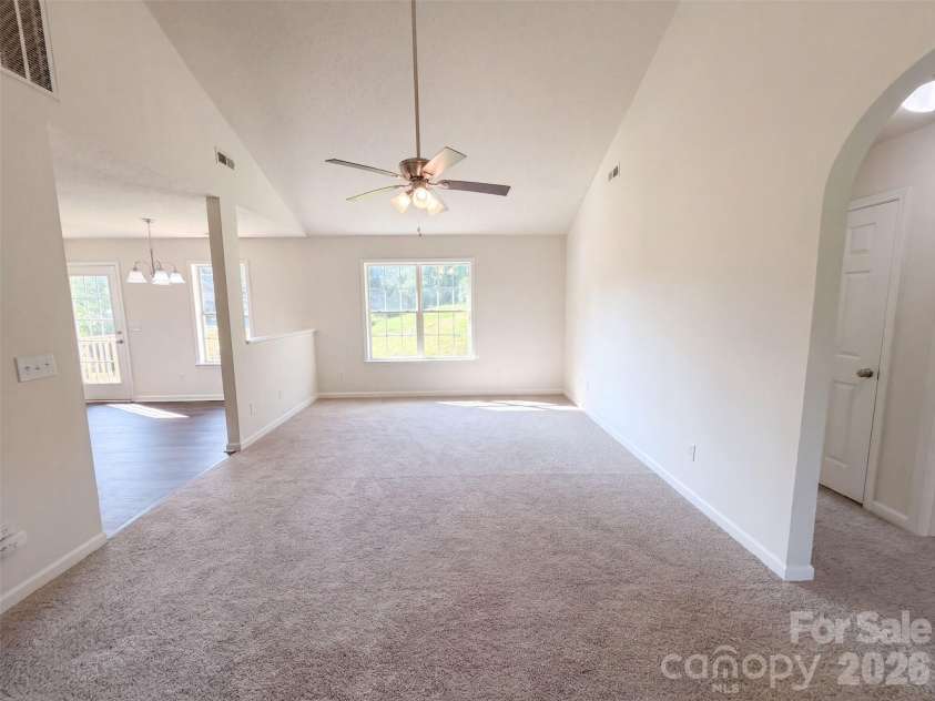 1667 Oakview Way, Rock Hill, SC 29730.  MLS# CAR4415405, YatesRealty ID 44905. Staged Photo