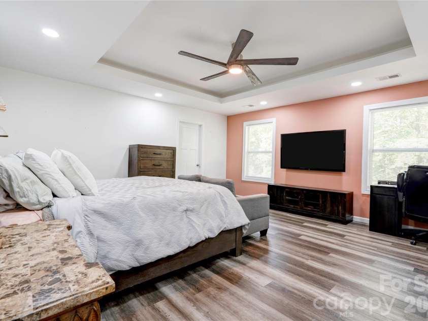 114 Tanya Lane, Shelby, NC 28152.  MLS# CAR4392402, YatesRealty ID 44906. Primary Bedroom