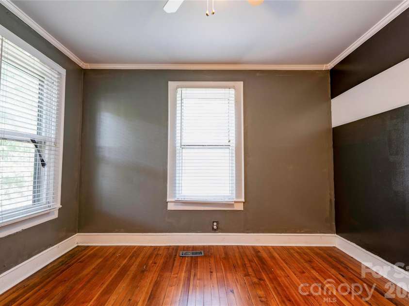811 Kings Road, Shelby, NC 28150.  MLS# CAR4399686, YatesRealty ID 44907. Bedroom 2