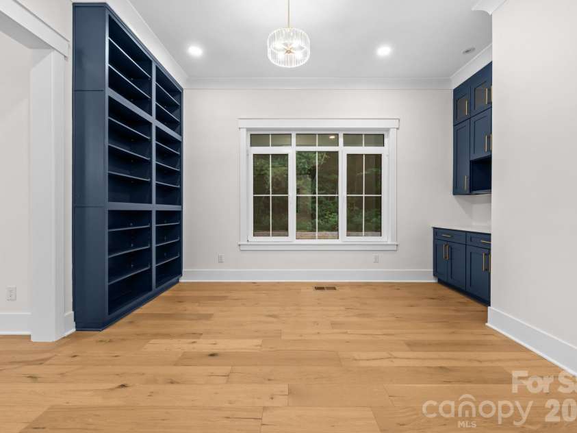 8941 Blair Road, Charlotte, NC 28227.  MLS# CAR4415120, YatesRealty ID 44913. 