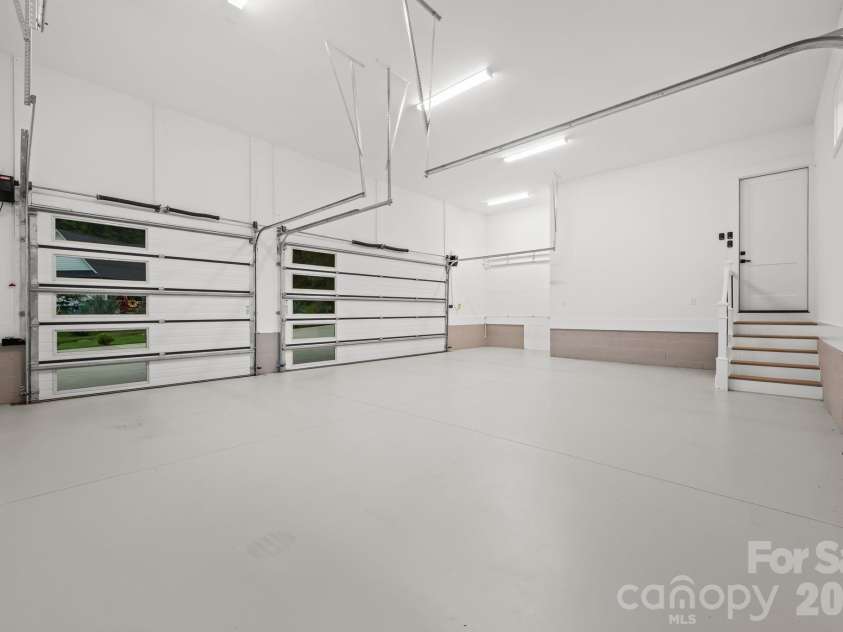 8941 Blair Road, Charlotte, NC 28227.  MLS# CAR4415120, YatesRealty ID 44913. 