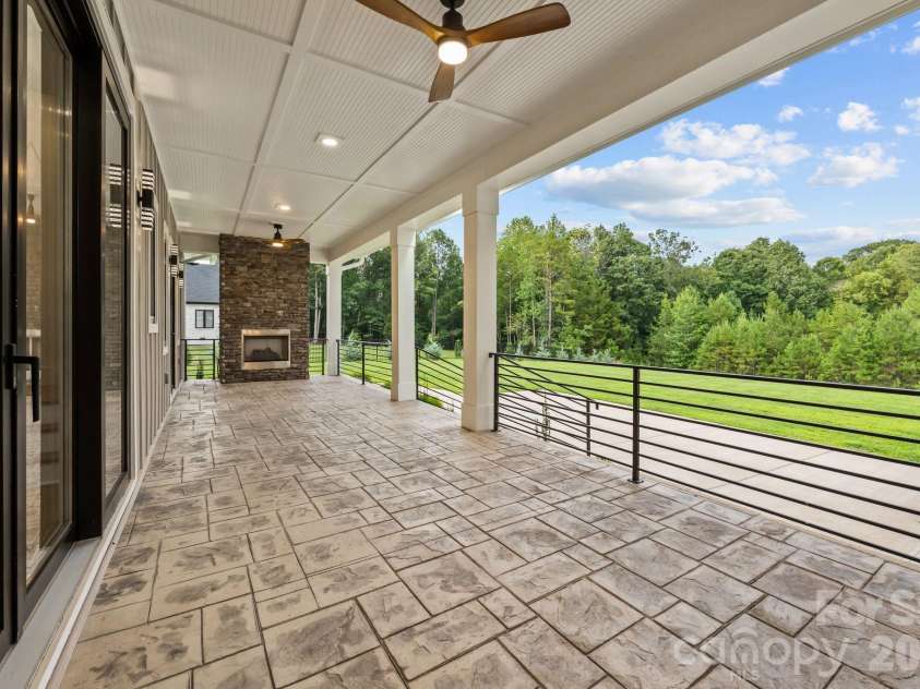 8941 Blair Road, Charlotte, NC 28227.  MLS# CAR4415120, YatesRealty ID 44913. 