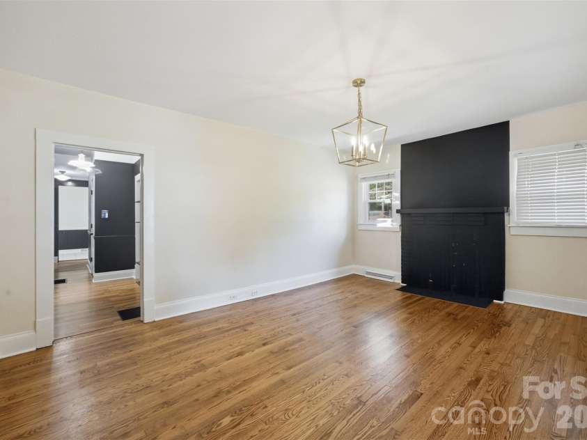 101 Sunset Drive, Stanley, NC 28164.  MLS# CAR4412993, YatesRealty ID 44915. 