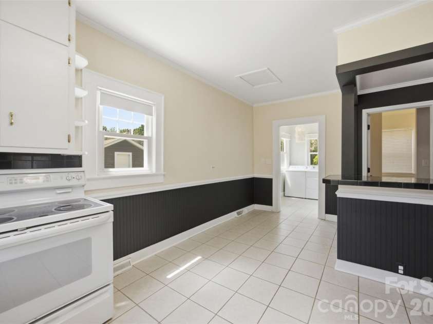 101 Sunset Drive, Stanley, NC 28164.  MLS# CAR4412993, YatesRealty ID 44915. 