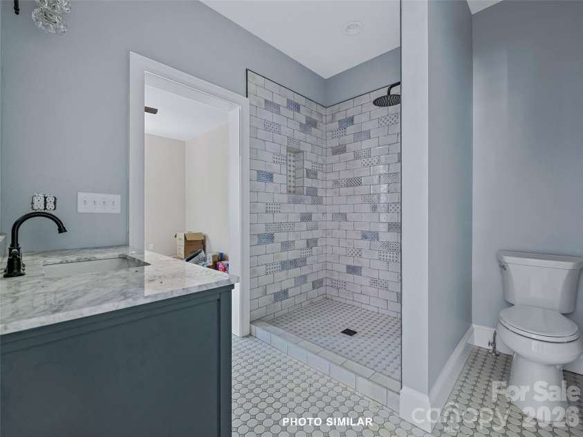 23 Village Overlook Loop, Swannanoa, NC 28778.  MLS# CAR4403854, YatesRealty ID 44921. 