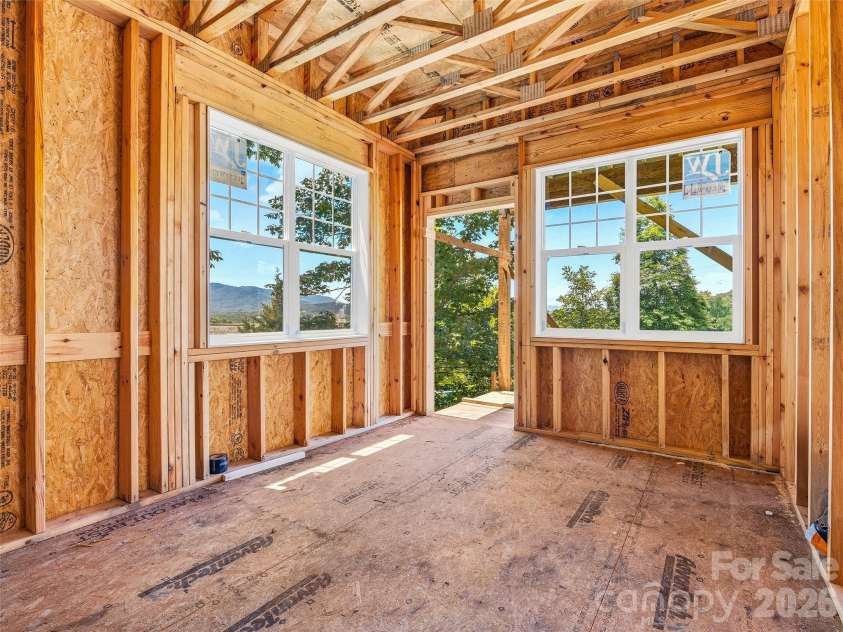 23 Village Overlook Loop, Swannanoa, NC 28778.  MLS# CAR4403854, YatesRealty ID 44921. 